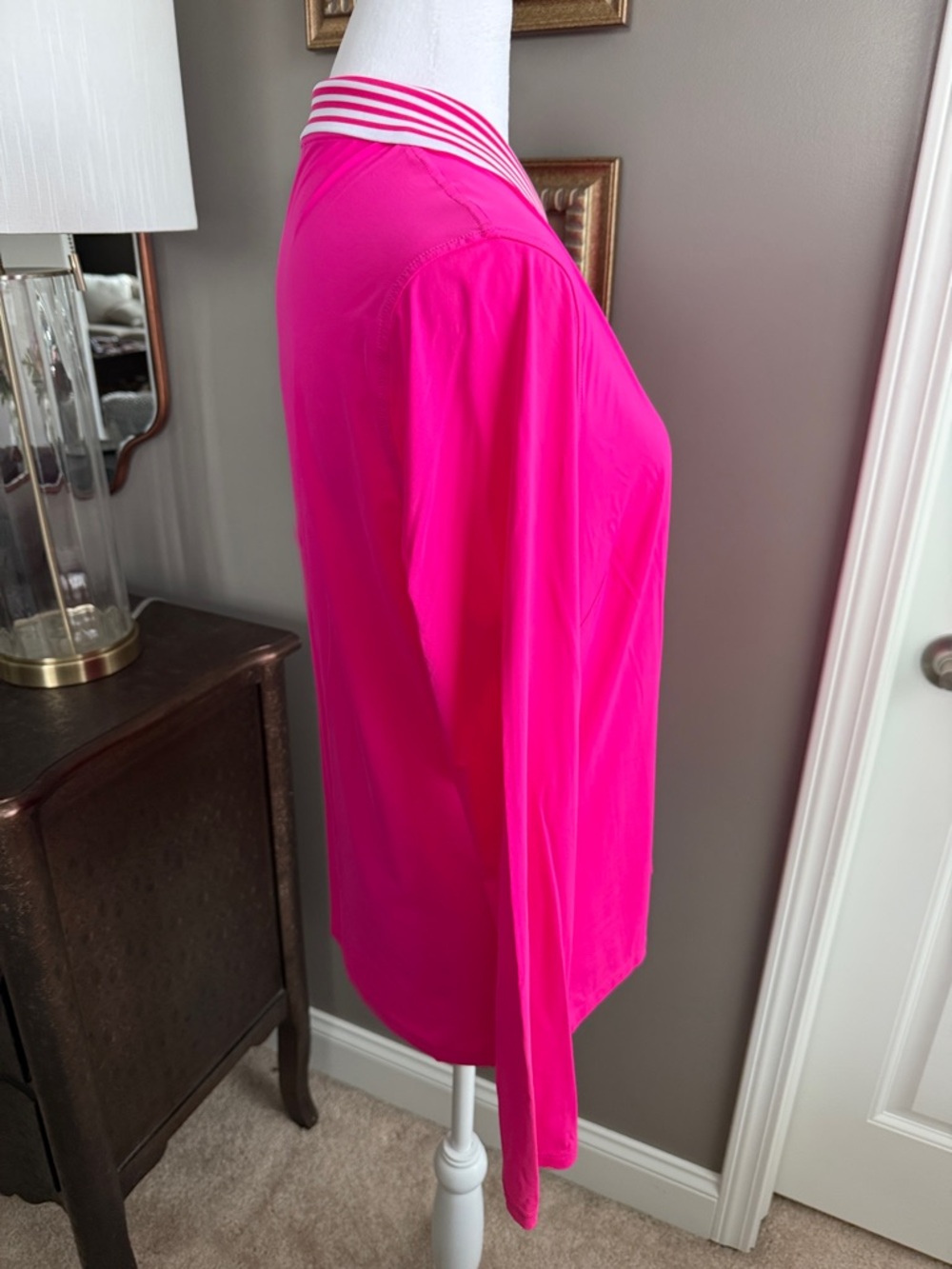 G/fore Women's Hot Pink Long-Sleeve Polo Top with Striped Collar - Picture 3 of 5